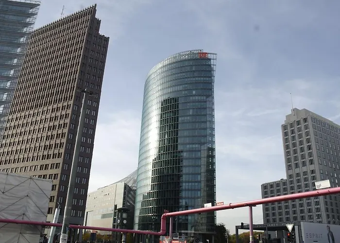 아파트 Central Apartments *